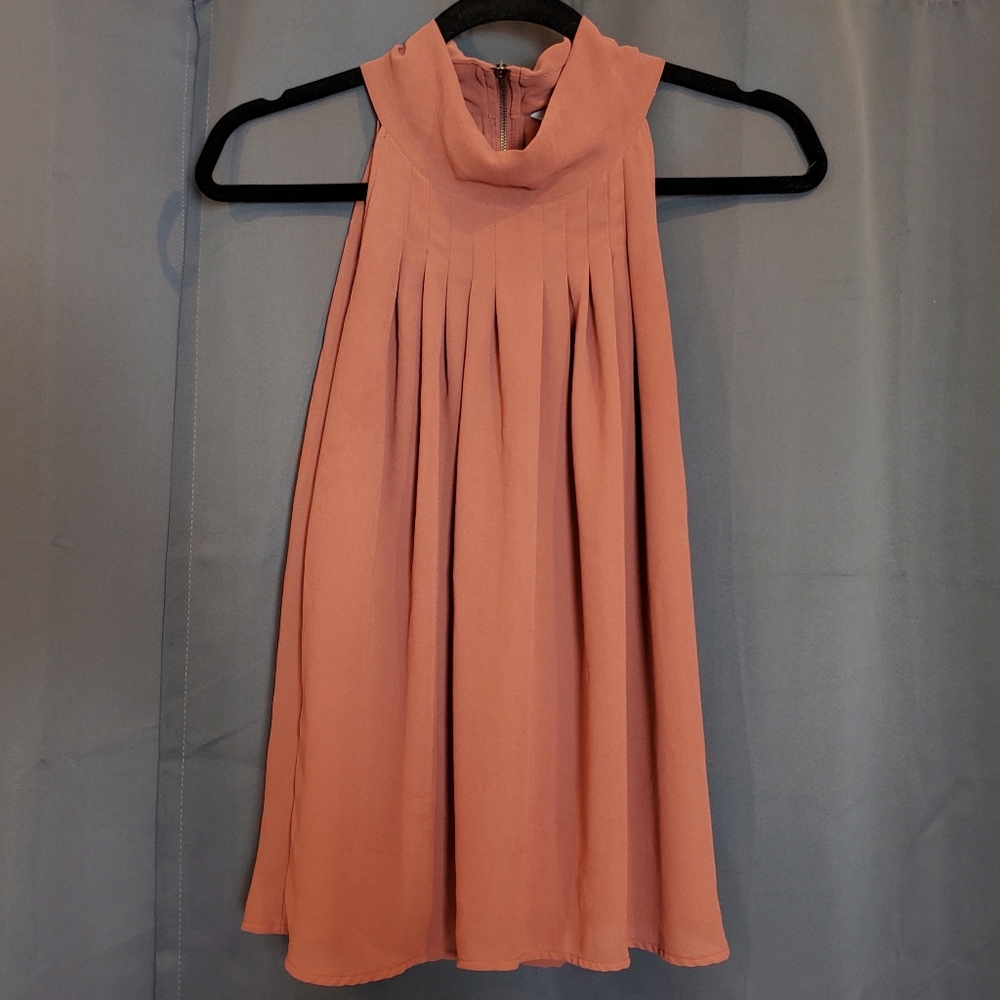 Sleeveless blouse